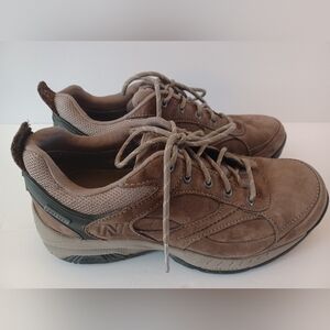 New Balance 955 Women's Gore-Tex Hiking Trail Shoes 10 Brown Leather WW955GT
